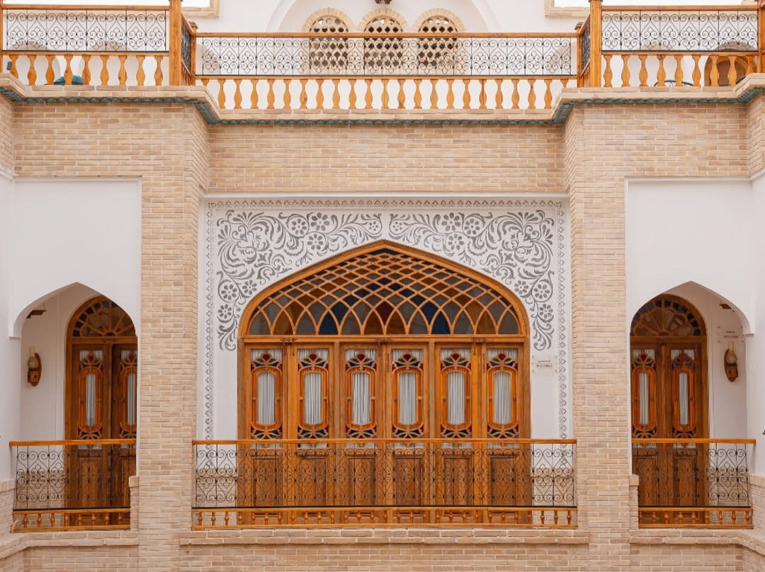 Eyvan Boutique Hotel