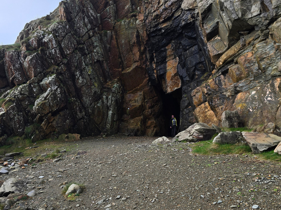 St Ninian's Cave-Whithorn必去景点