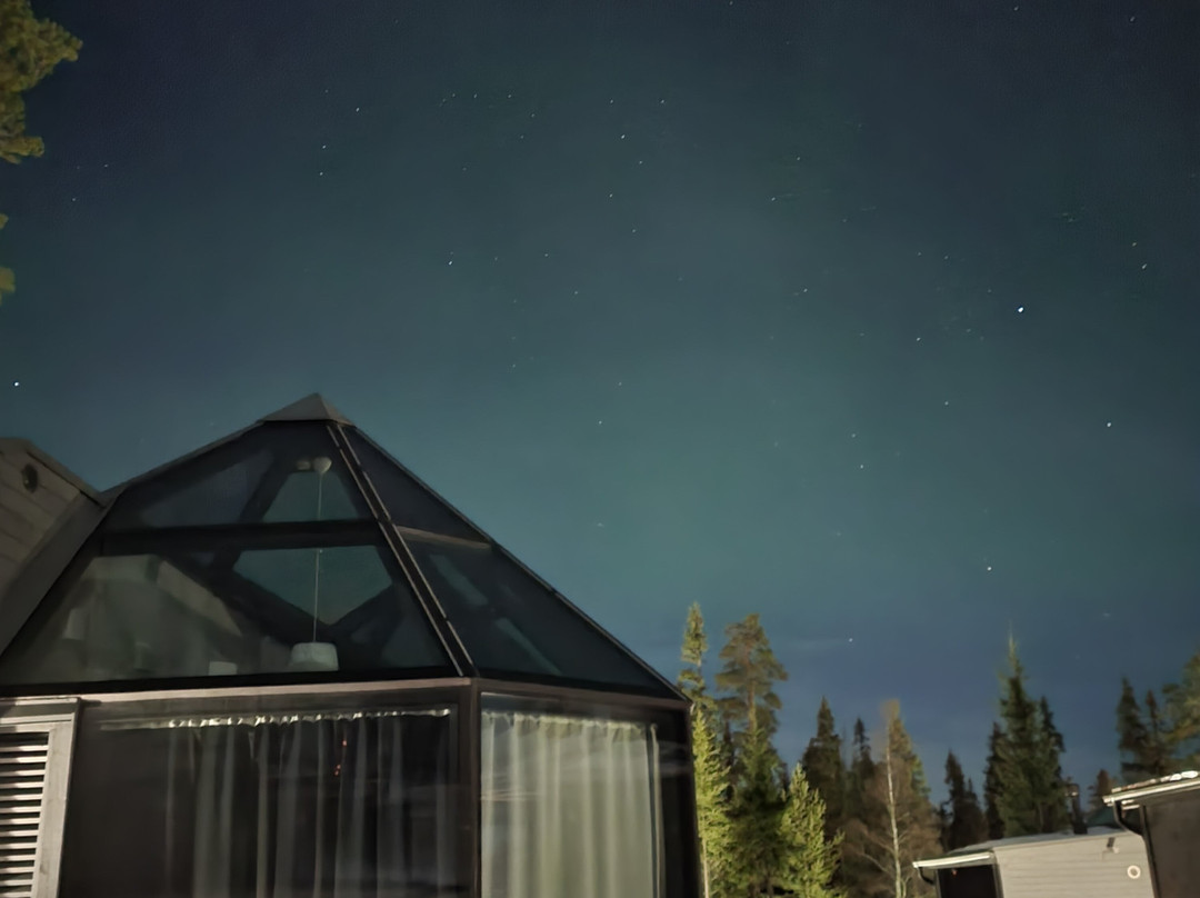 欧若拉圣诞酒店主图