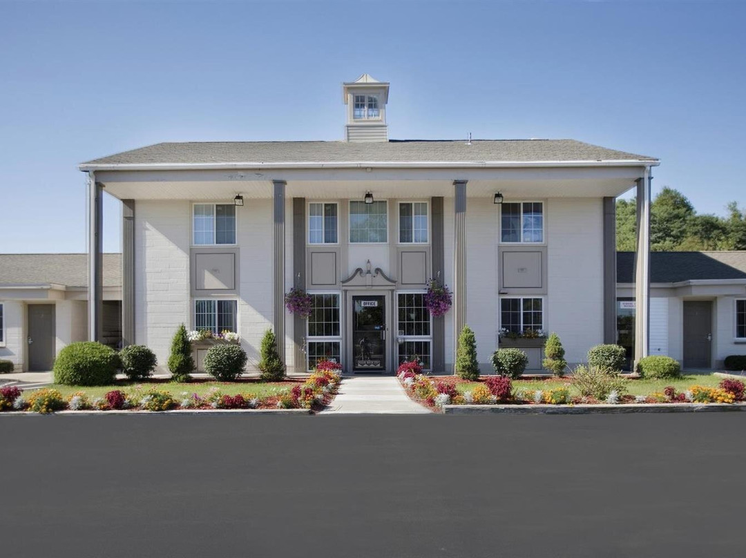 Americas Best Value Inn Albany East Greenbush主图