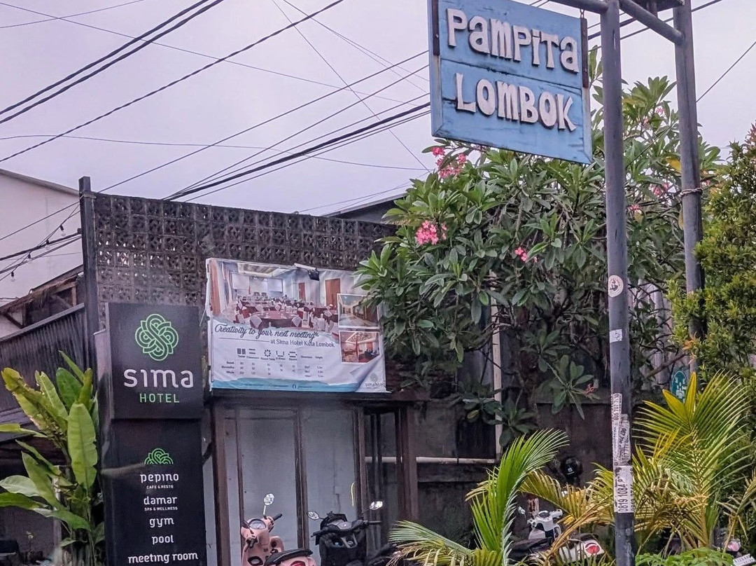 Sima Hotel Lombok主图