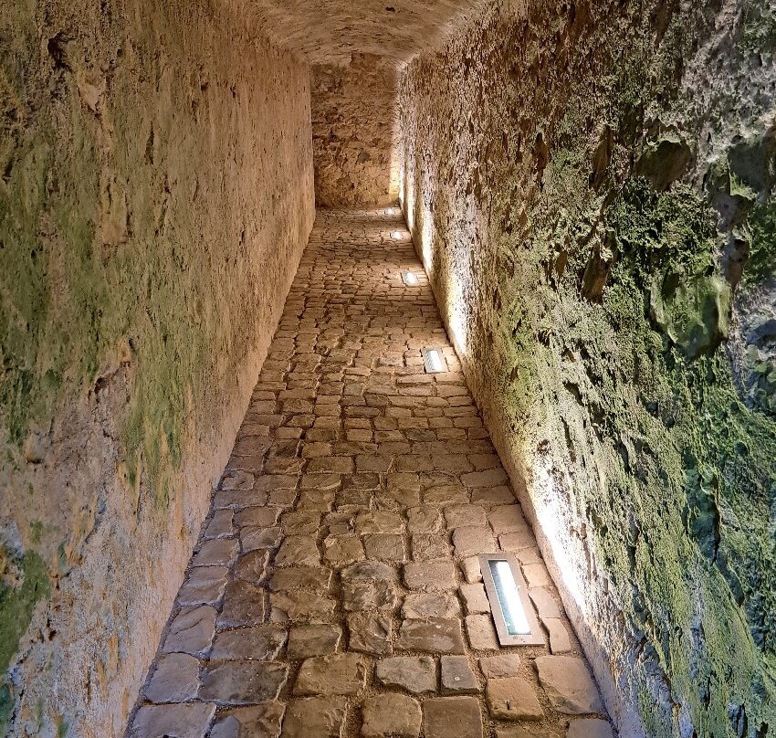 Castelo De Ourém景点图片