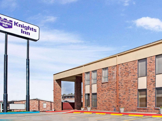 Knights Inn South Houston