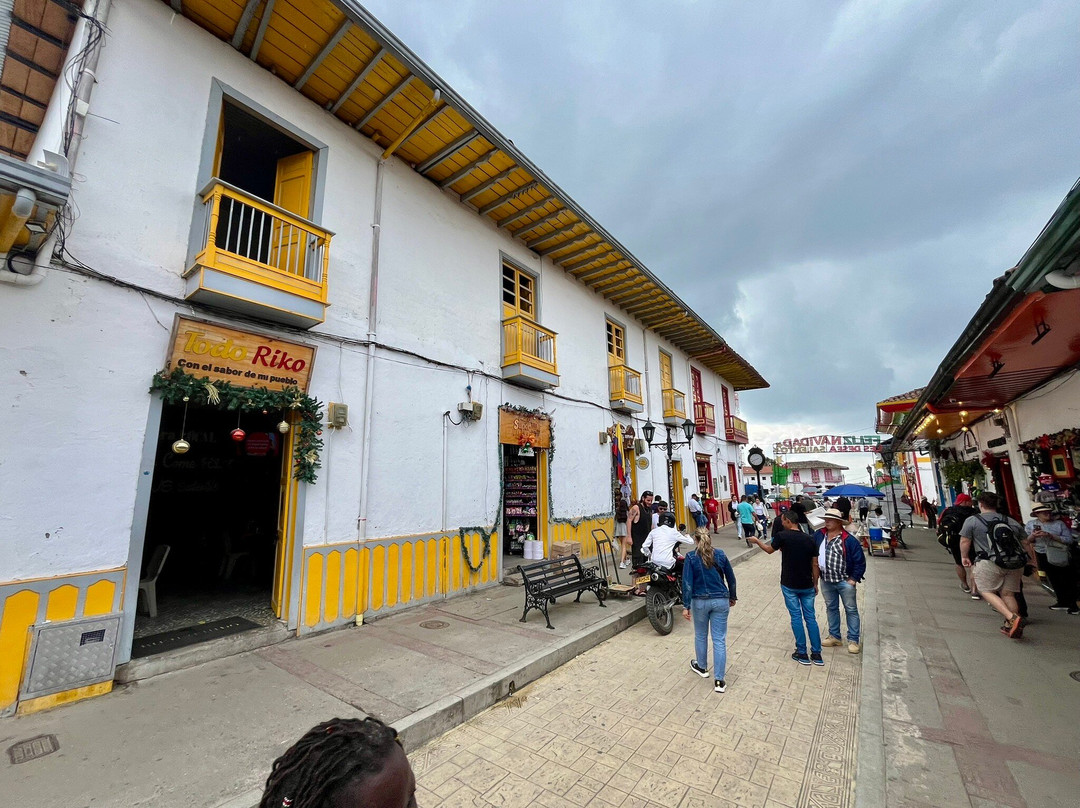 Calle Real-萨伦托必去景点