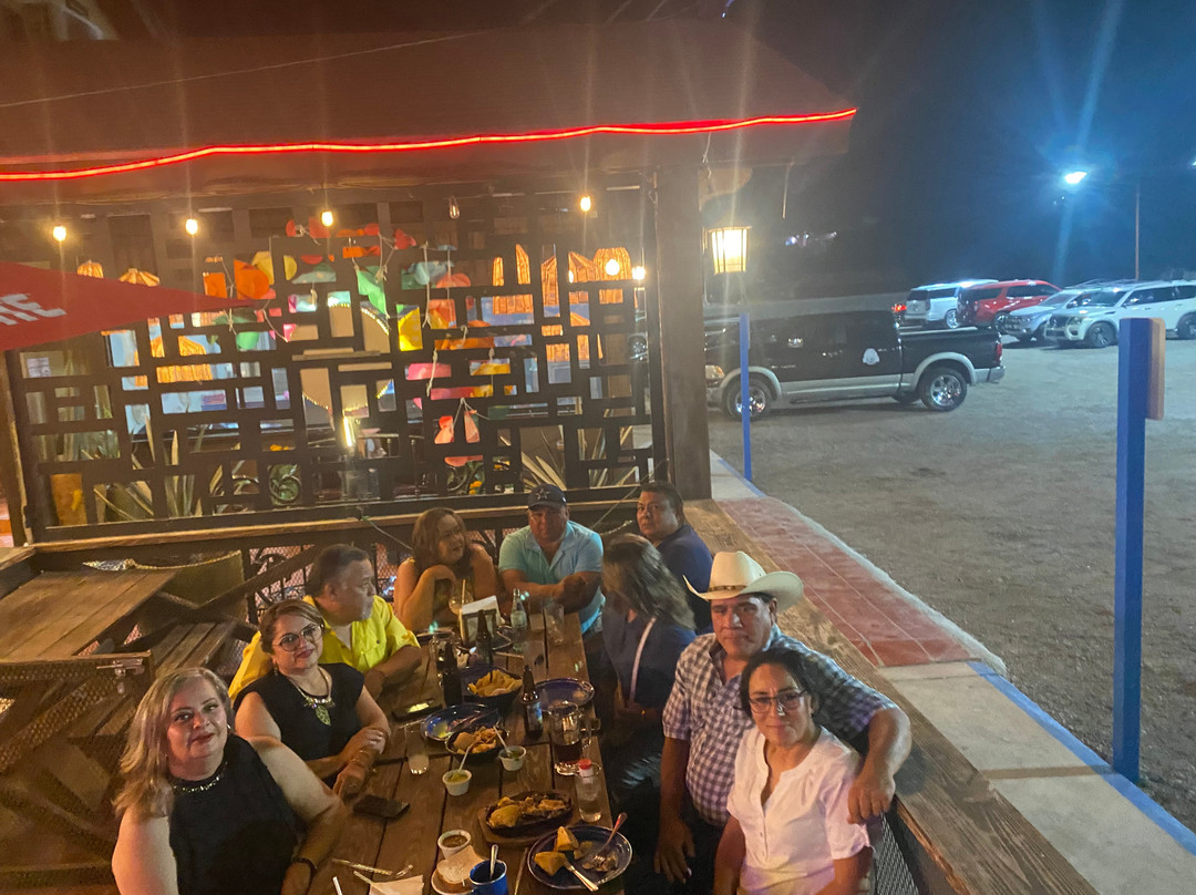 Rancho El Rey Bar & Grill