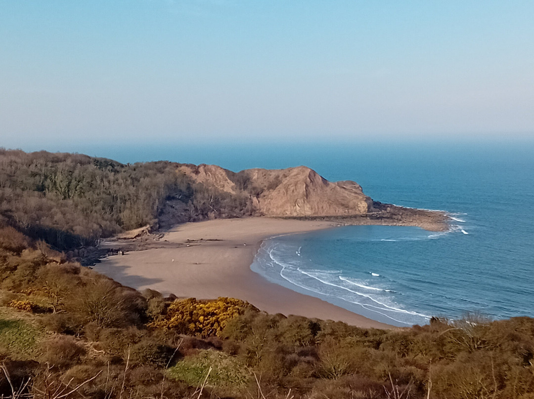 Cayton Bay Beach景点图片
