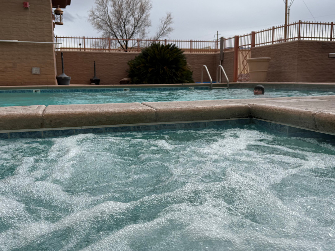 Garden Place Suites主图