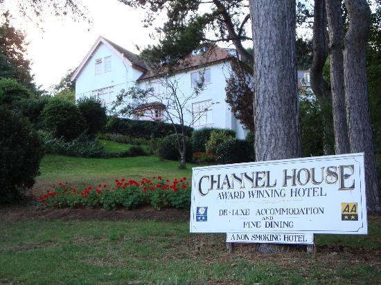 Channel House Hotel主图