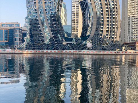 Dubai Water Canal-迪拜必去景点