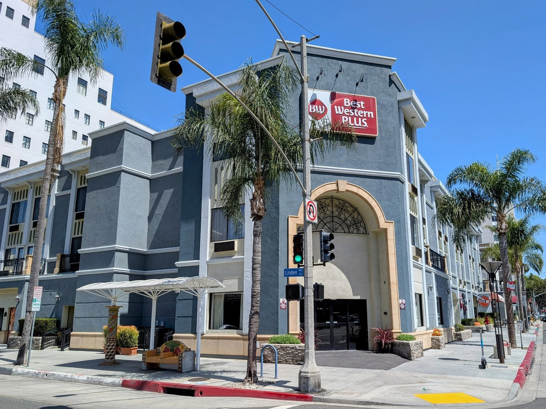 Best Western Plus Hotel At The Convention Center主图