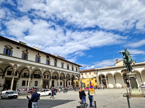 Piazza Della Santissima Annunziata-佛罗伦萨必去景点