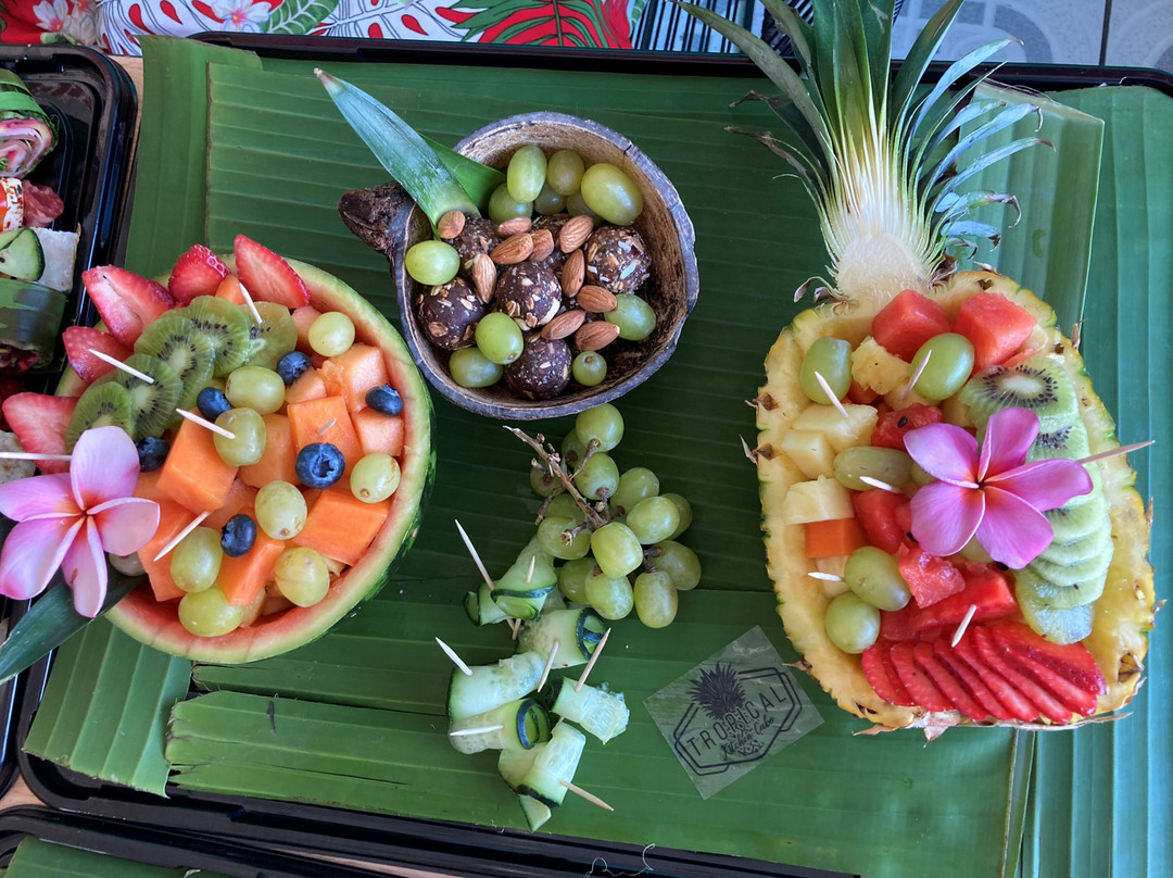 Tropical Kitchen Cabo