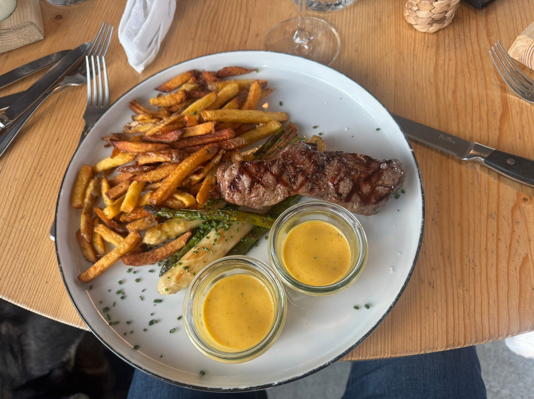 Bretterhotel - Trauffer Switzerland主图