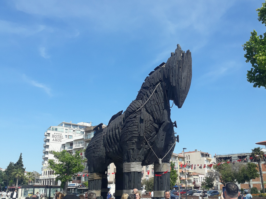 Canakkale Truva Heykeli-恰纳卡莱必去景点