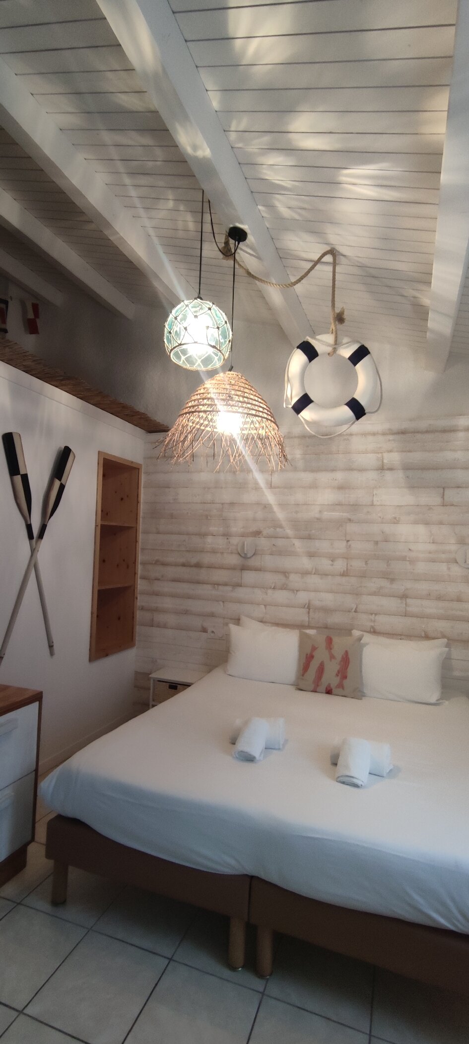 Hôtel Île De Lumière-官方