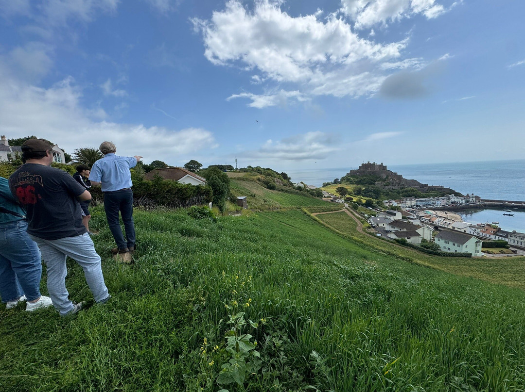 History Alive! & Jersey Military Tours-泽西岛必去景点