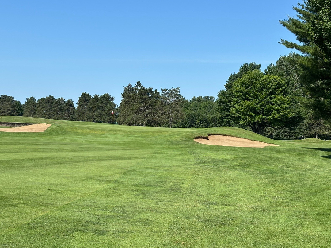 Hawkesbury Golf & Curling Club-Hawkesbury必去景点