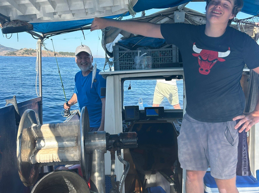 Mitsos Fishing Trips-Petra必去景点