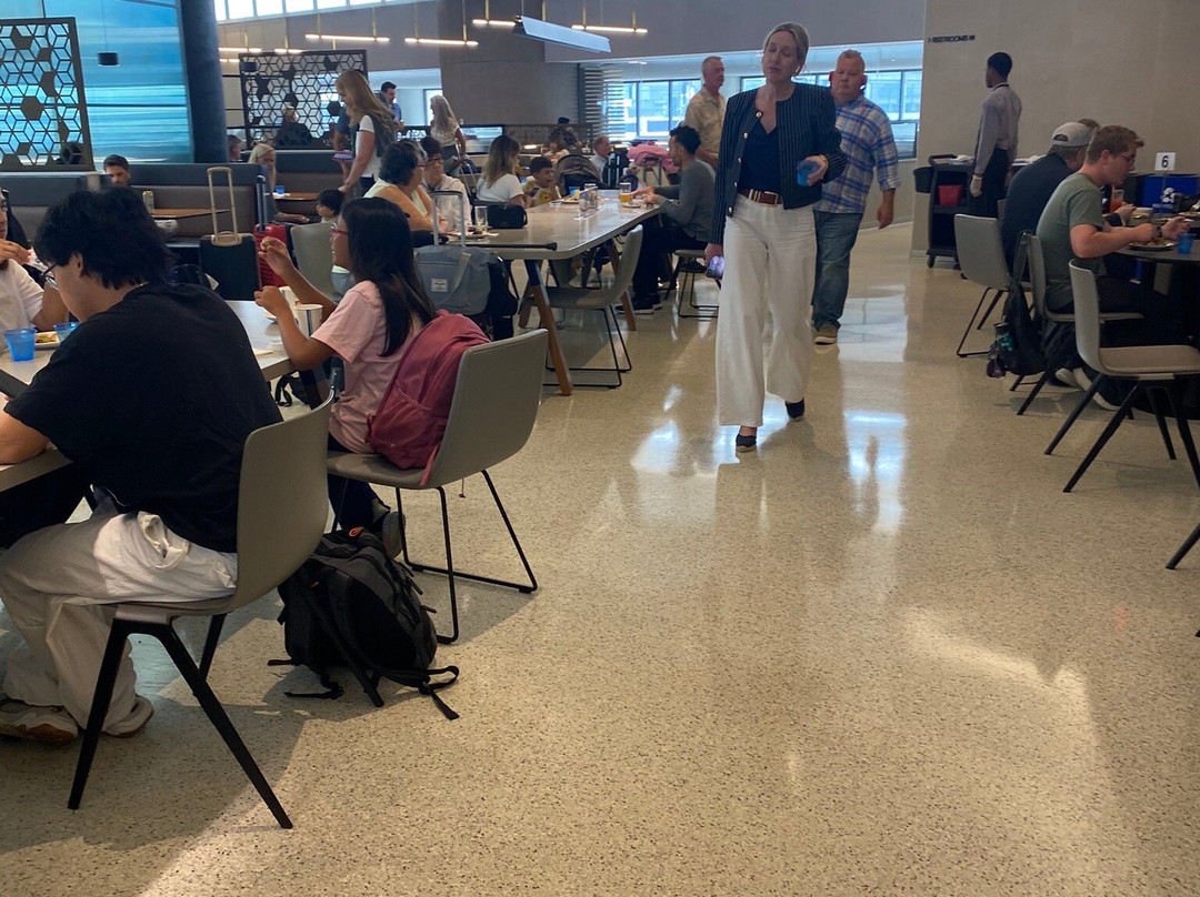 United Lounge Newark Terminal C-纽瓦克必去景点