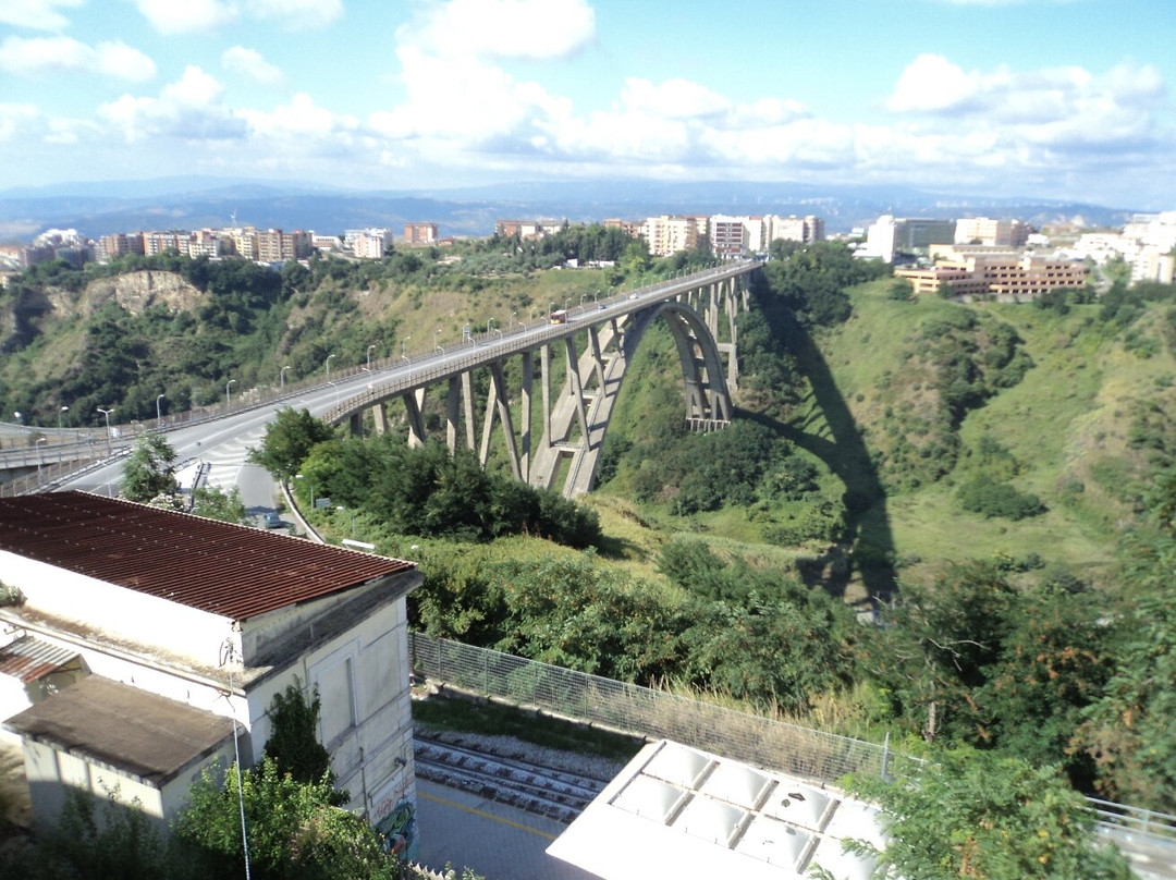 Ponte Bisantis-卡坦扎罗必去景点