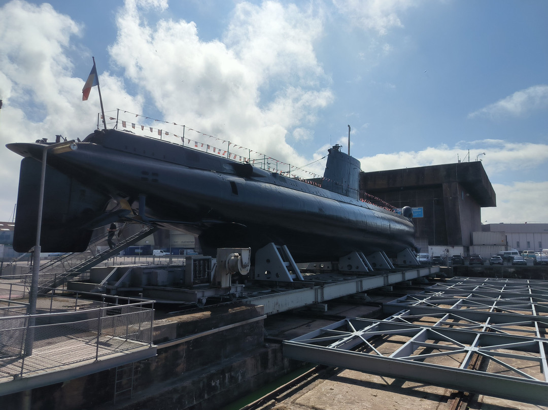 Sous-Marin Flore-洛里昂必去景点