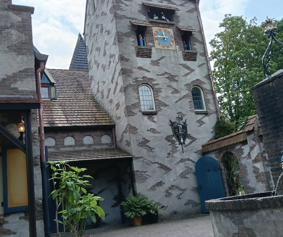 Sprookjeswonderland-恩克赫伊曾必去景点