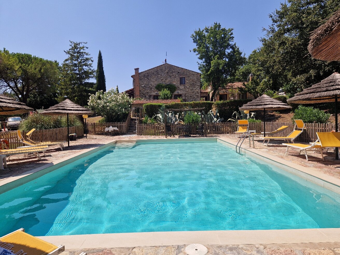 Campo di Carlo-官方