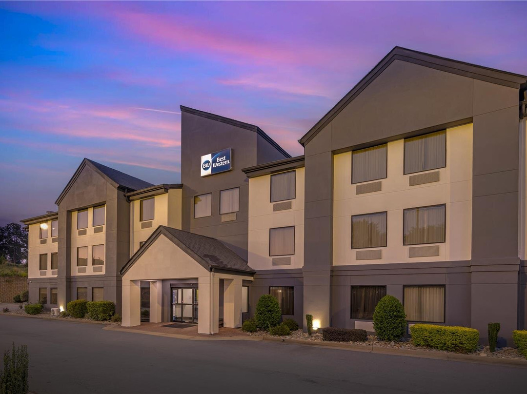 Ila酒店住宿-Best Western Commerce Inn