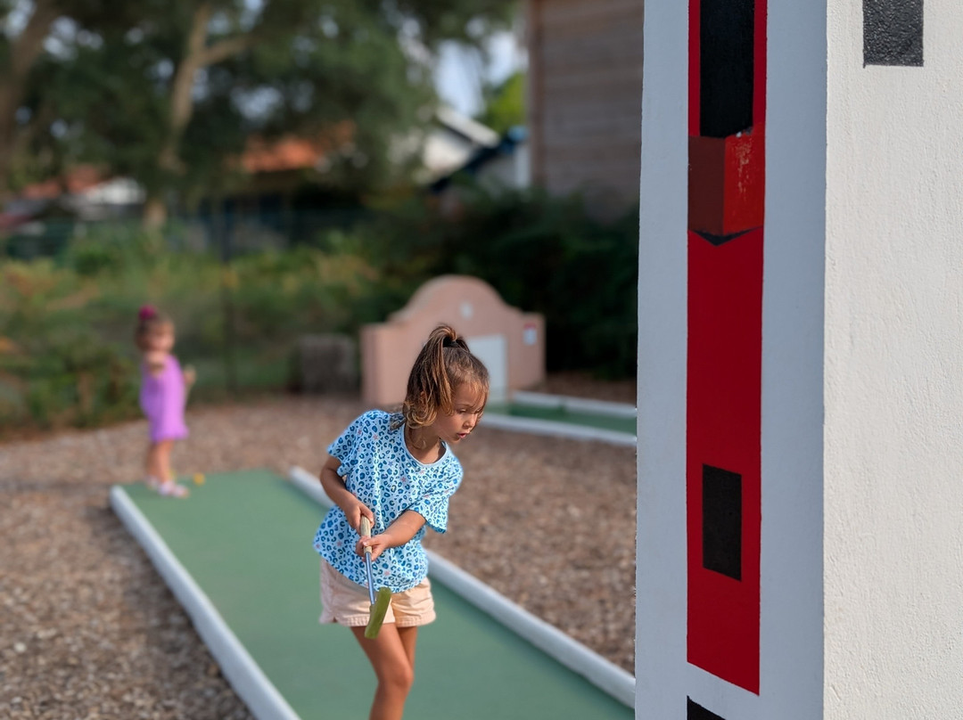 Mini golf D'Ondres-Plages-Ondres必去景点