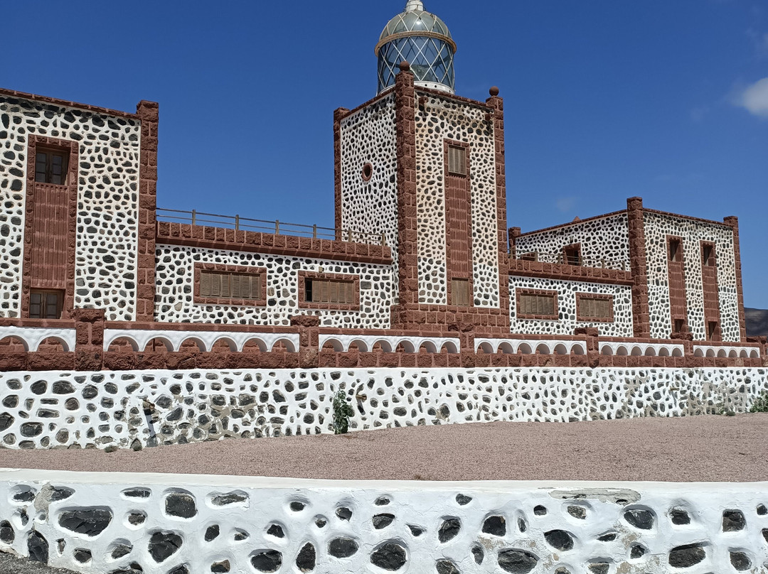 Faro de la Entallada-Las Playitas必去景点