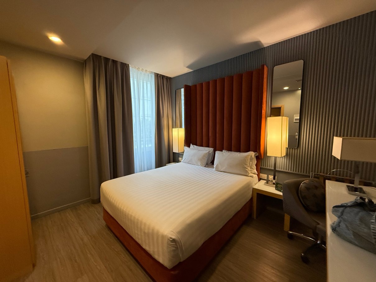 米兰加里波底门车站假日酒店-客卧