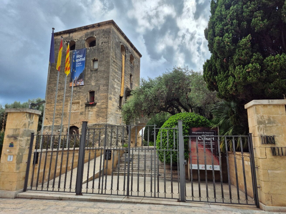 Torre Vella-萨洛必去景点