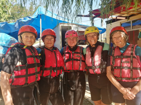 DORIAN DISHA-地拉那必去景点