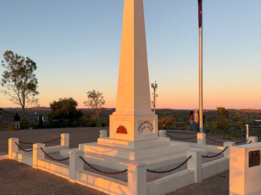 Anzac Hill-爱丽斯泉必去景点