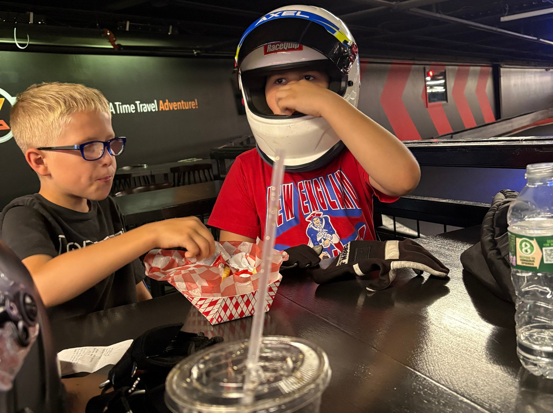 R1 Indoor Karting-Lincoln必去景点