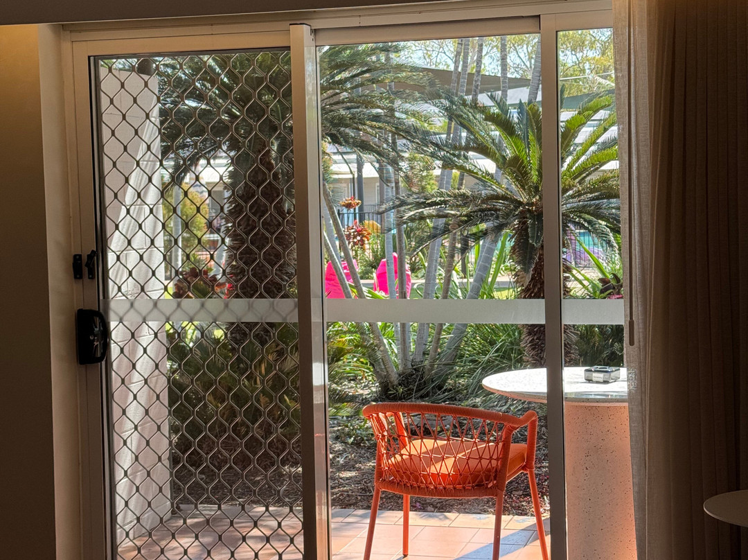 The Continental Hotel主图