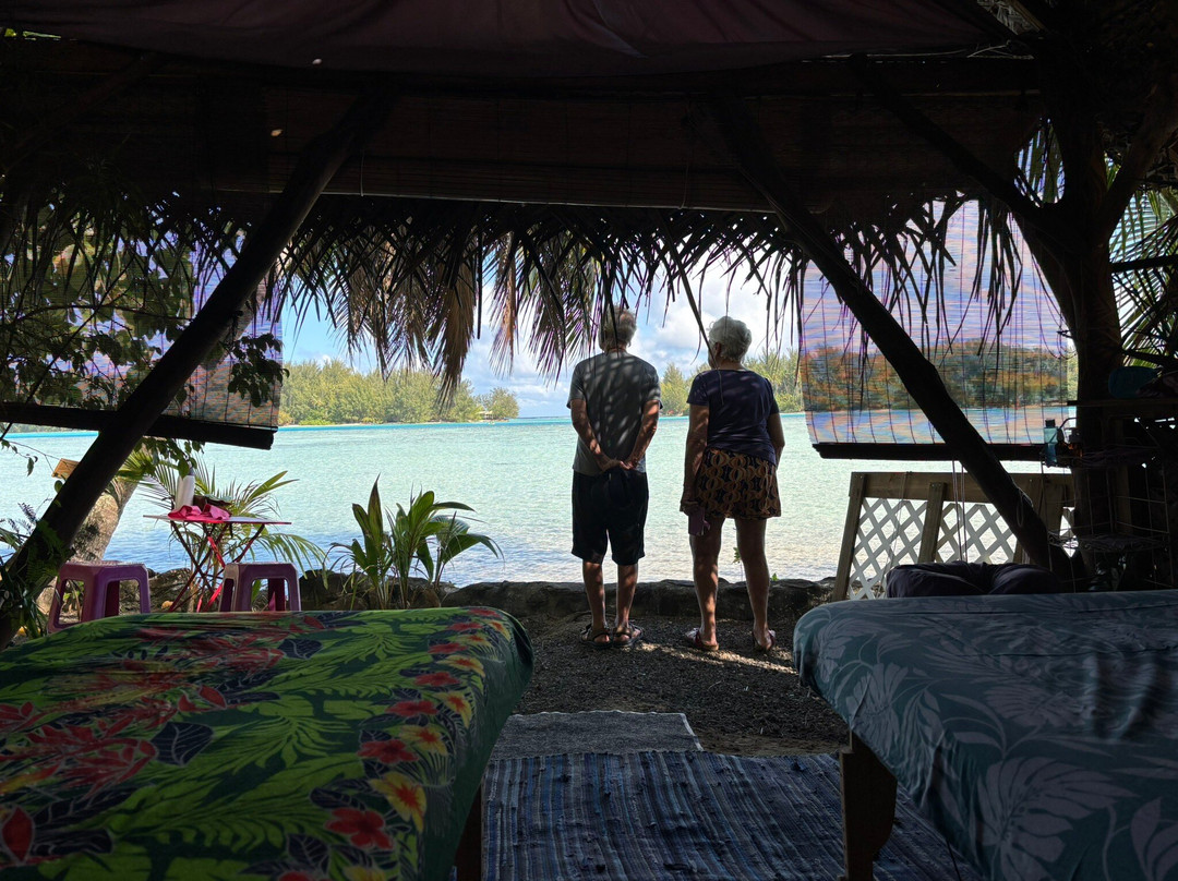 Moo Janzu Massages & Spa-莫雷阿岛必去景点