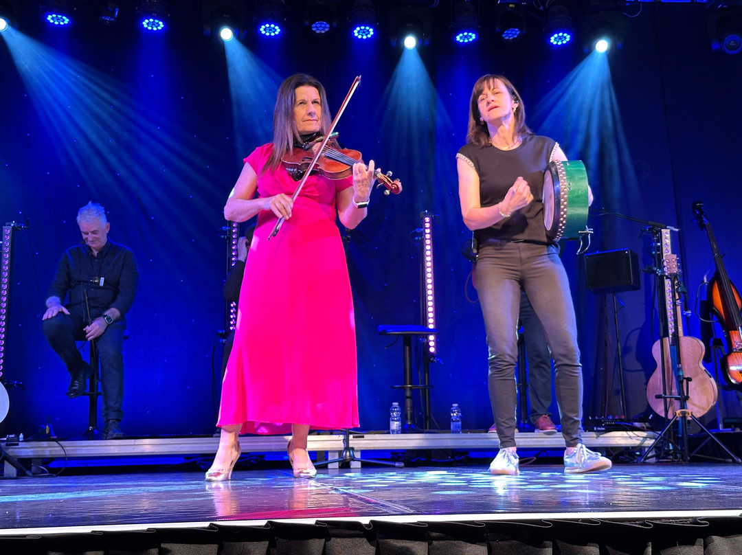 Trad on the Prom-戈尔韦必去景点