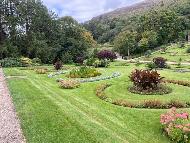 Corporate Cars Galway Chauffeurs-戈尔韦必去景点