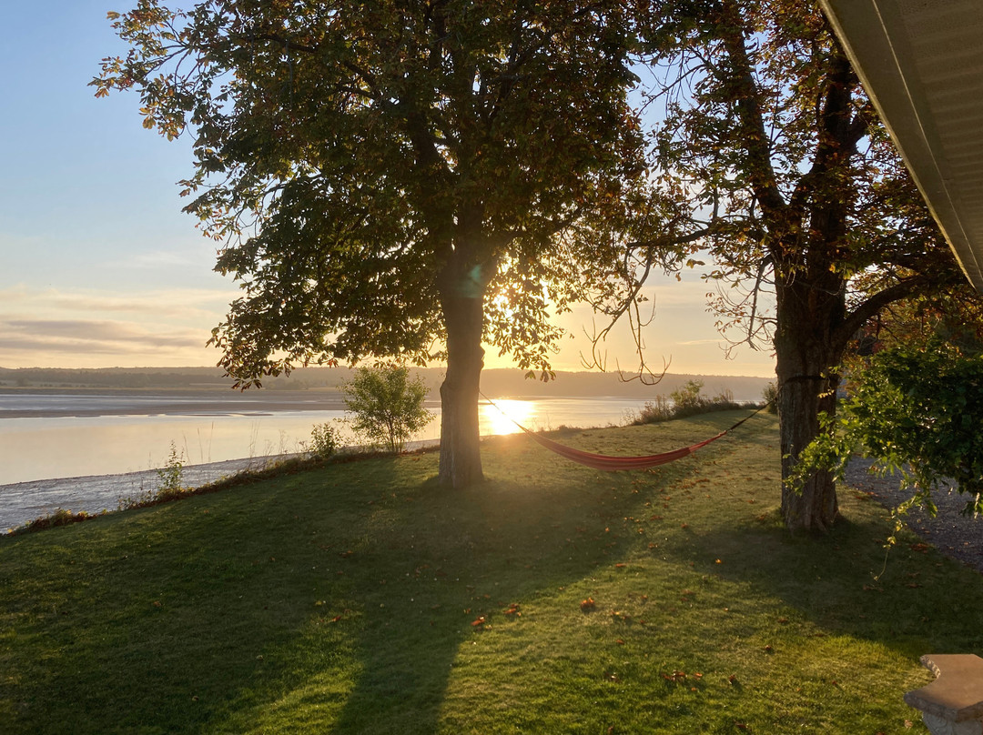 Cresthaven By The Sea , A Waterfront B&B主图