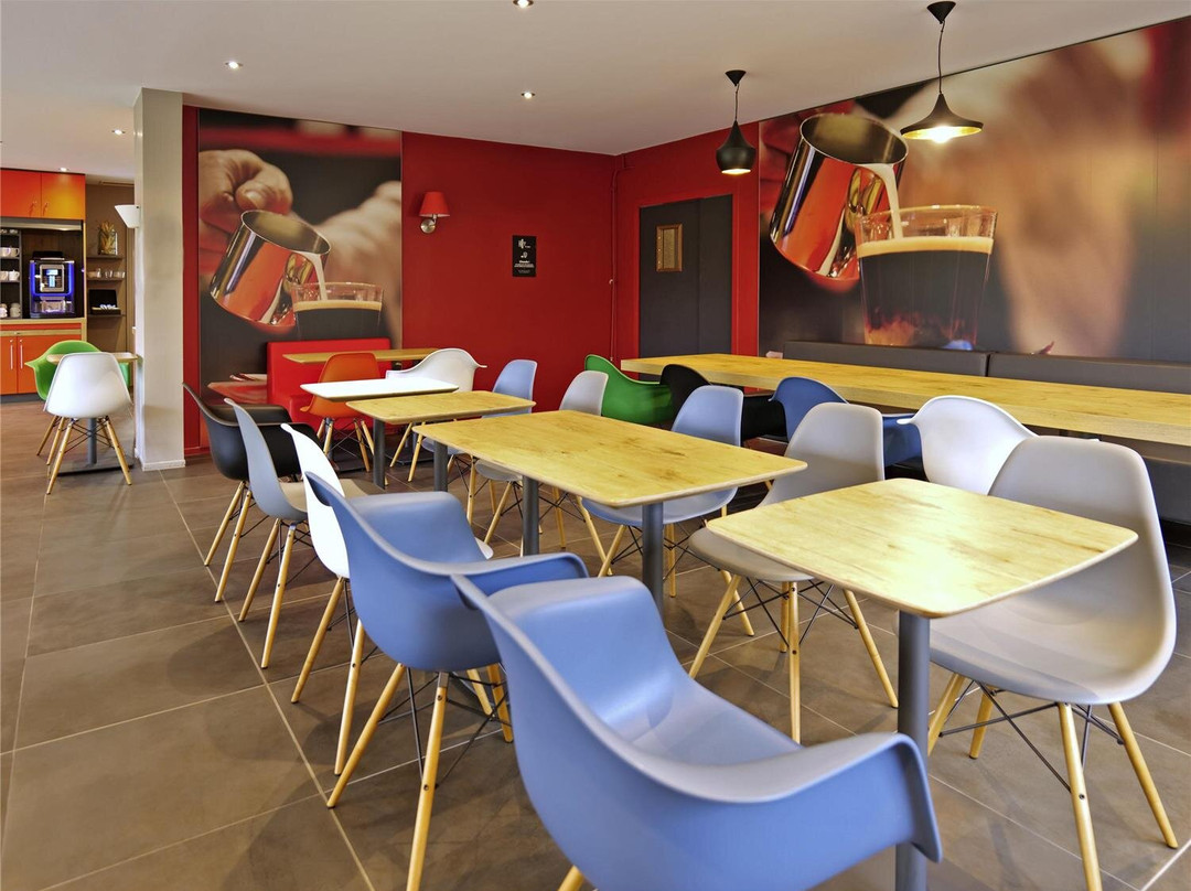 ibis Moulins Sud主图