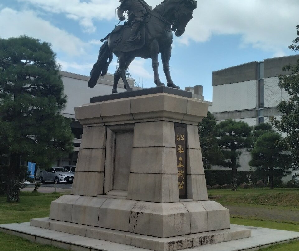Horse-Riding Matsudaira Naomasa Statue-松江市必去景点