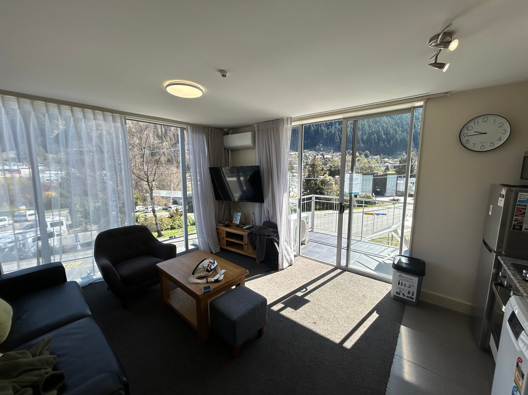 惠斯勒酒店主图