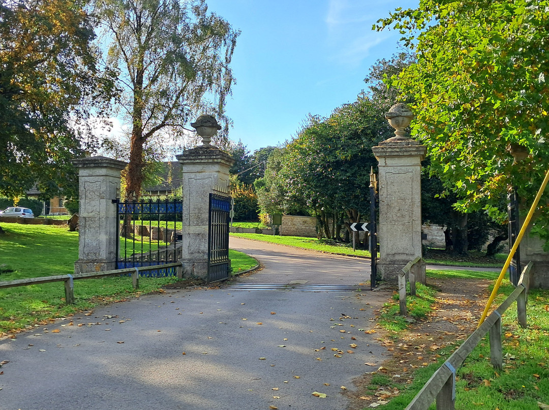 East Carlton Gates