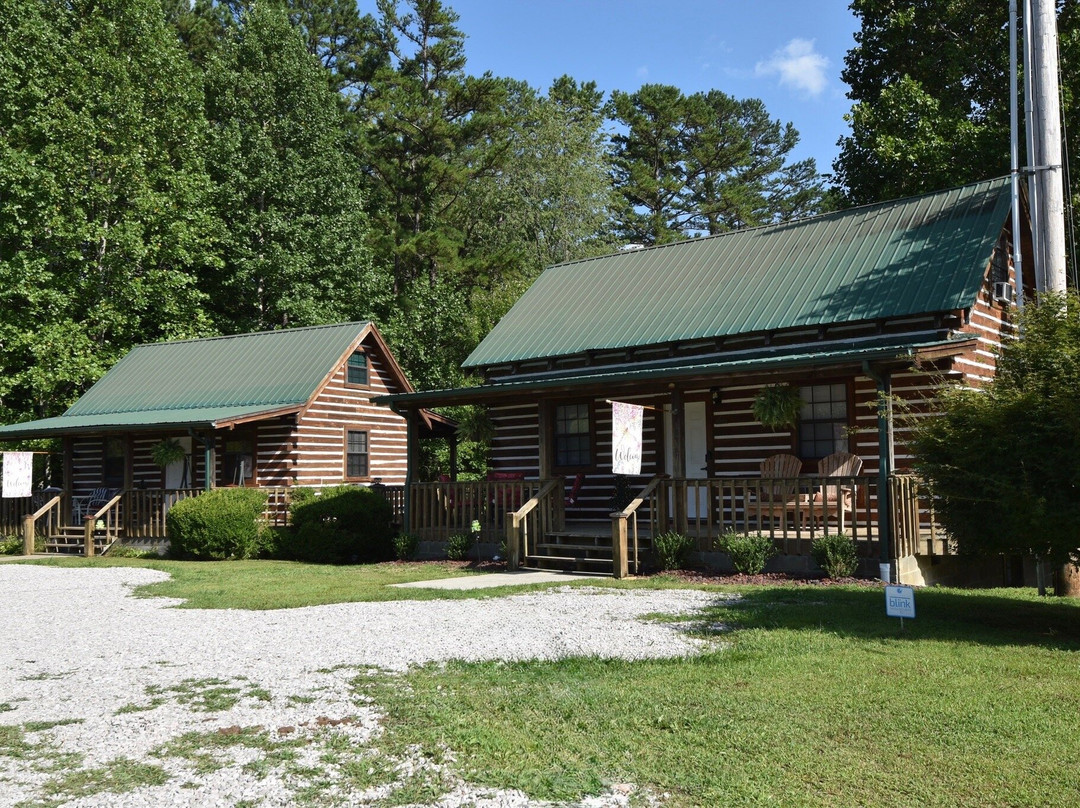 Laurel Lake Cabins