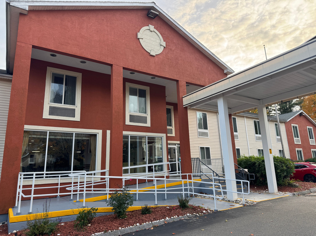 梅里马克纳舒厄凯艺酒店主图