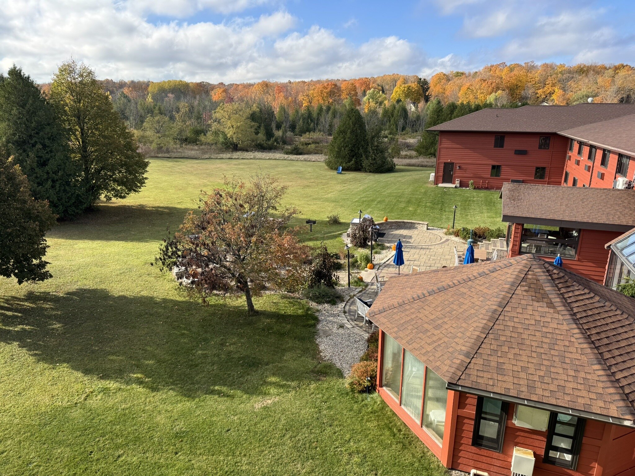 Open Hearth Lodge-官方