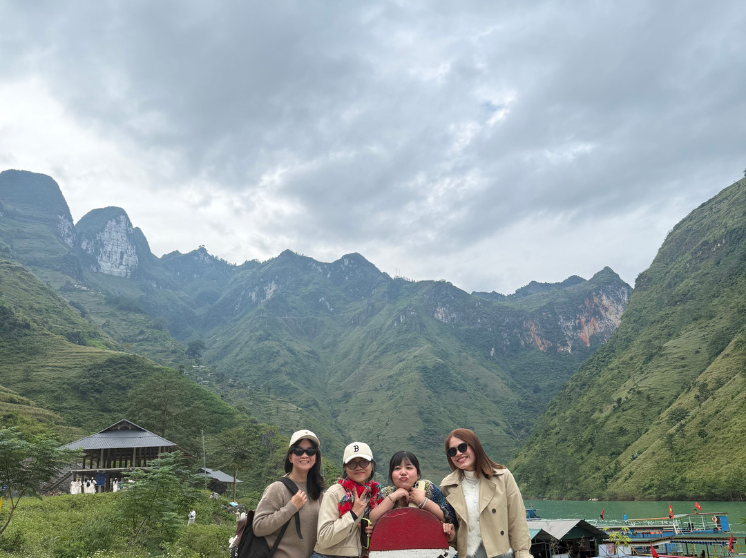 Ha Giang Loop Tours by SkyPath Hostel-Ha Giang必去景点