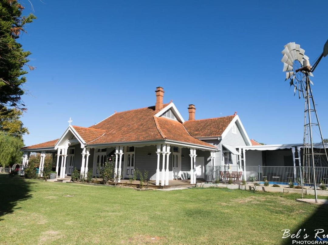The Convent Boutique Accommodation Plus Short Stay Holiday Homes