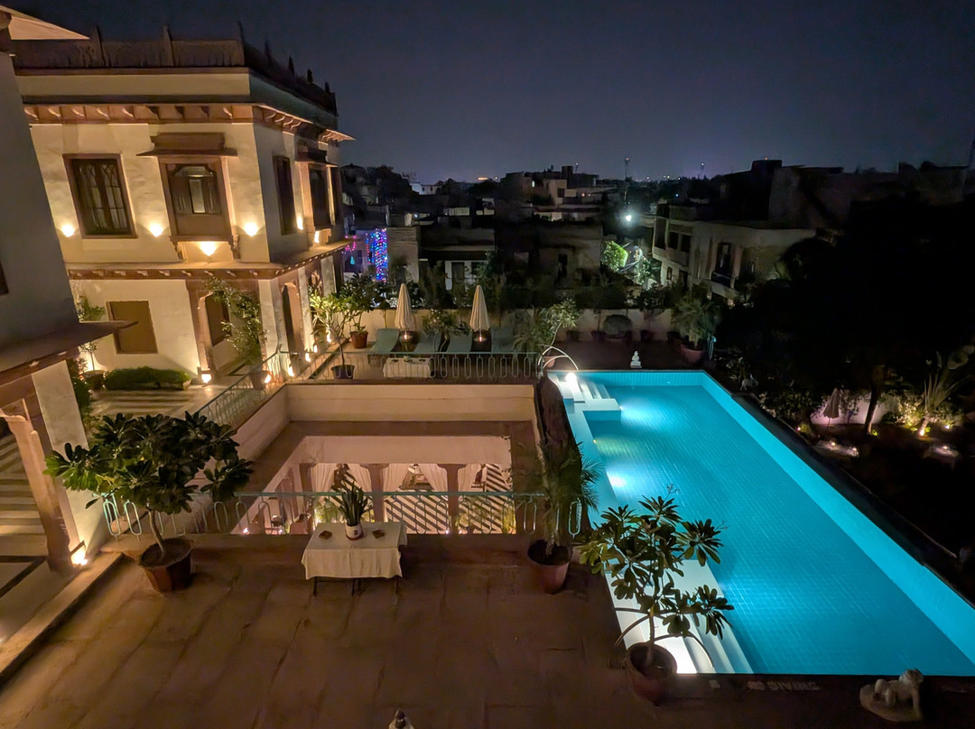 达斯潘之家-传统酒店主图